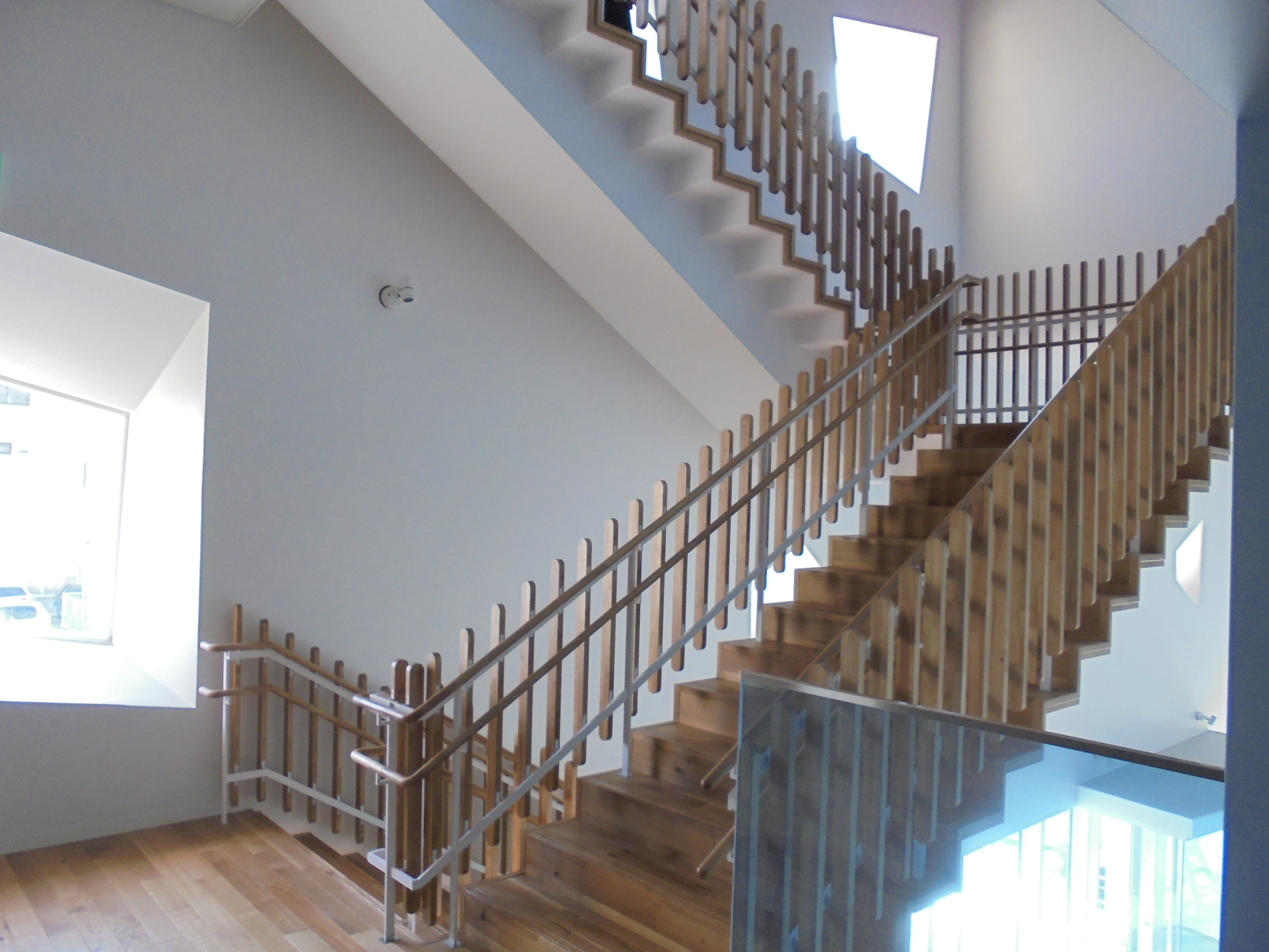 内部階段手摺工事